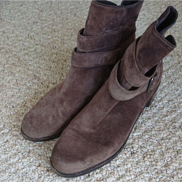 Stuart Weizman leather Eastside double strap moto suede Brown boots size 8.5 - Picture 3 of 10